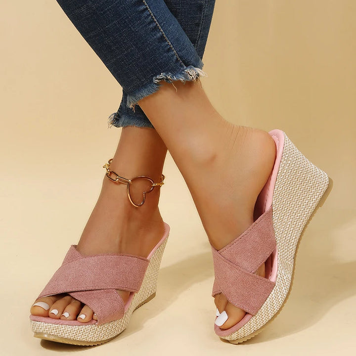 Almar™ Relaxed Fit Wedge Sandals